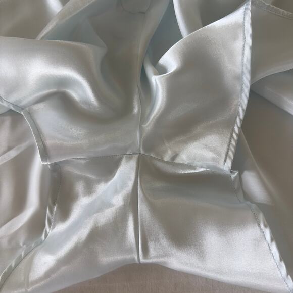 Vintage Victoria’s Secret Satin Pajama Set Ice Blue Y2K Loungewear L - Picture 9 of 9